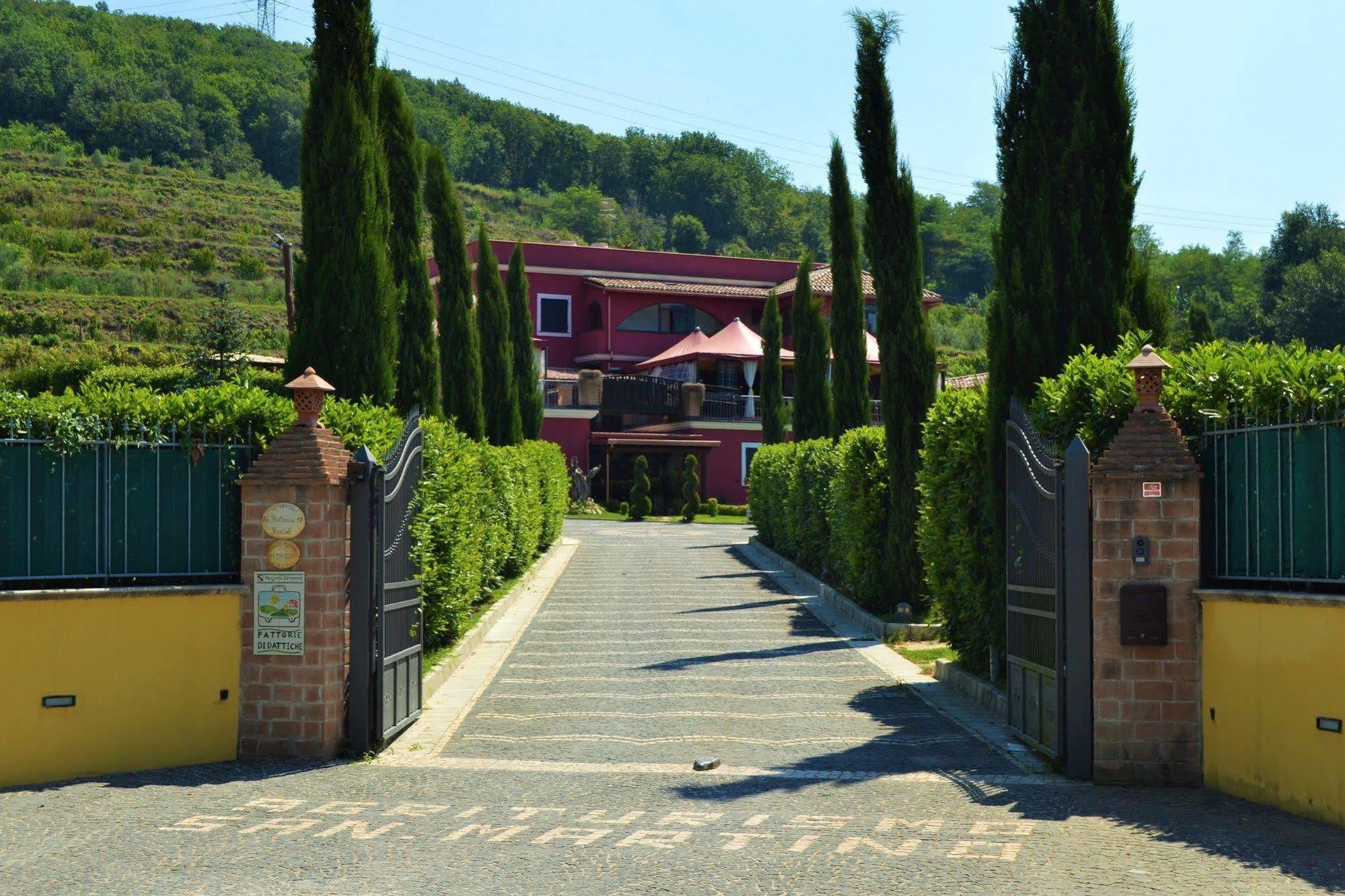 Agriturismo San Martino Pozzuoli Luaran gambar